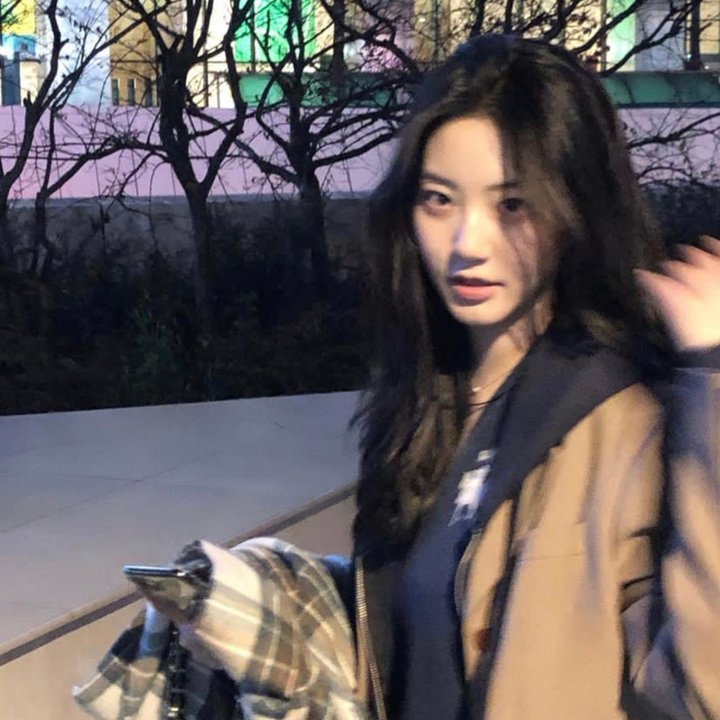 白石山下一家人
